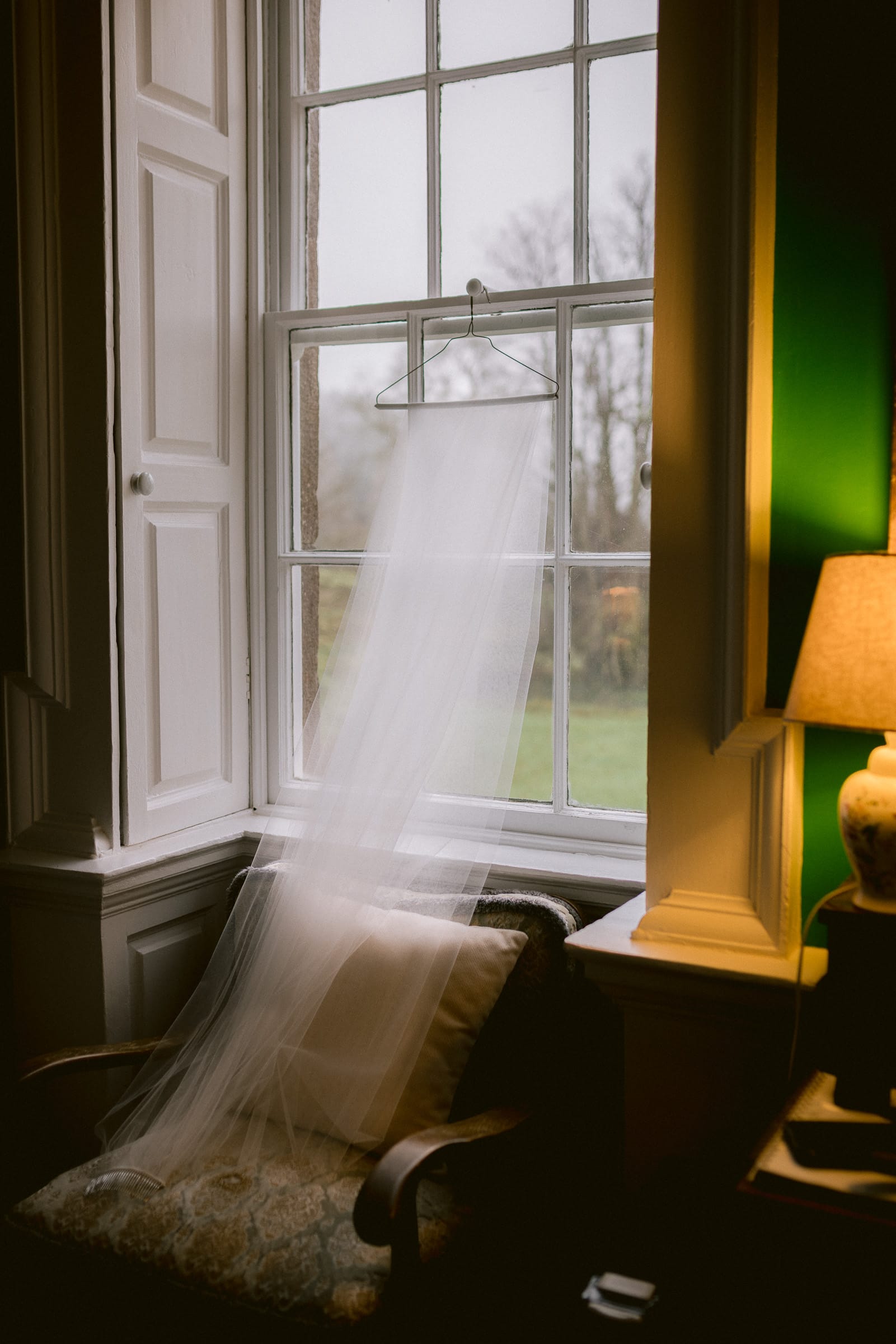 Morning-Preparations-at-Roundwood-House-Wedding-0017