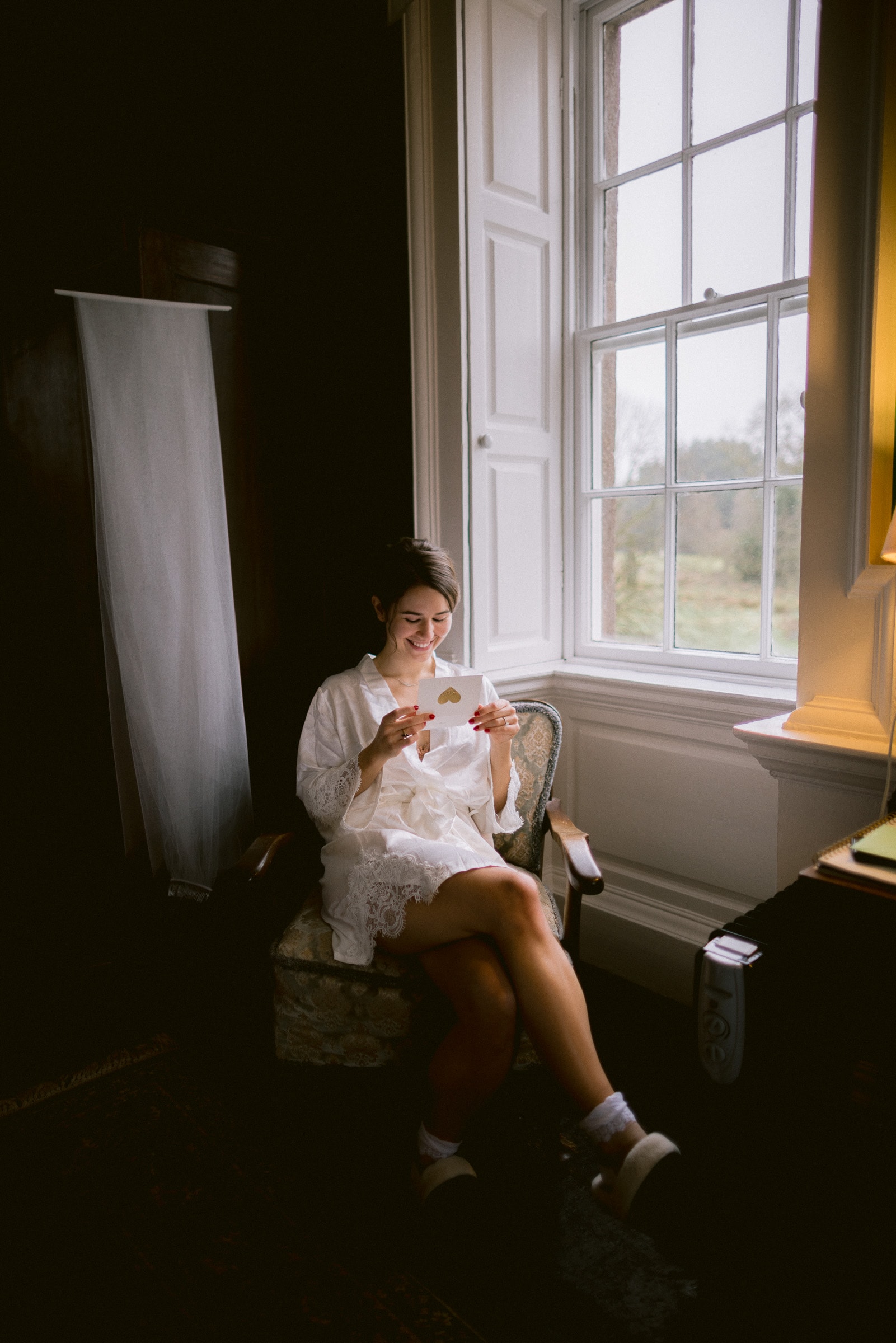 Morning-Preparations-at-Roundwood-House-Wedding-0025
