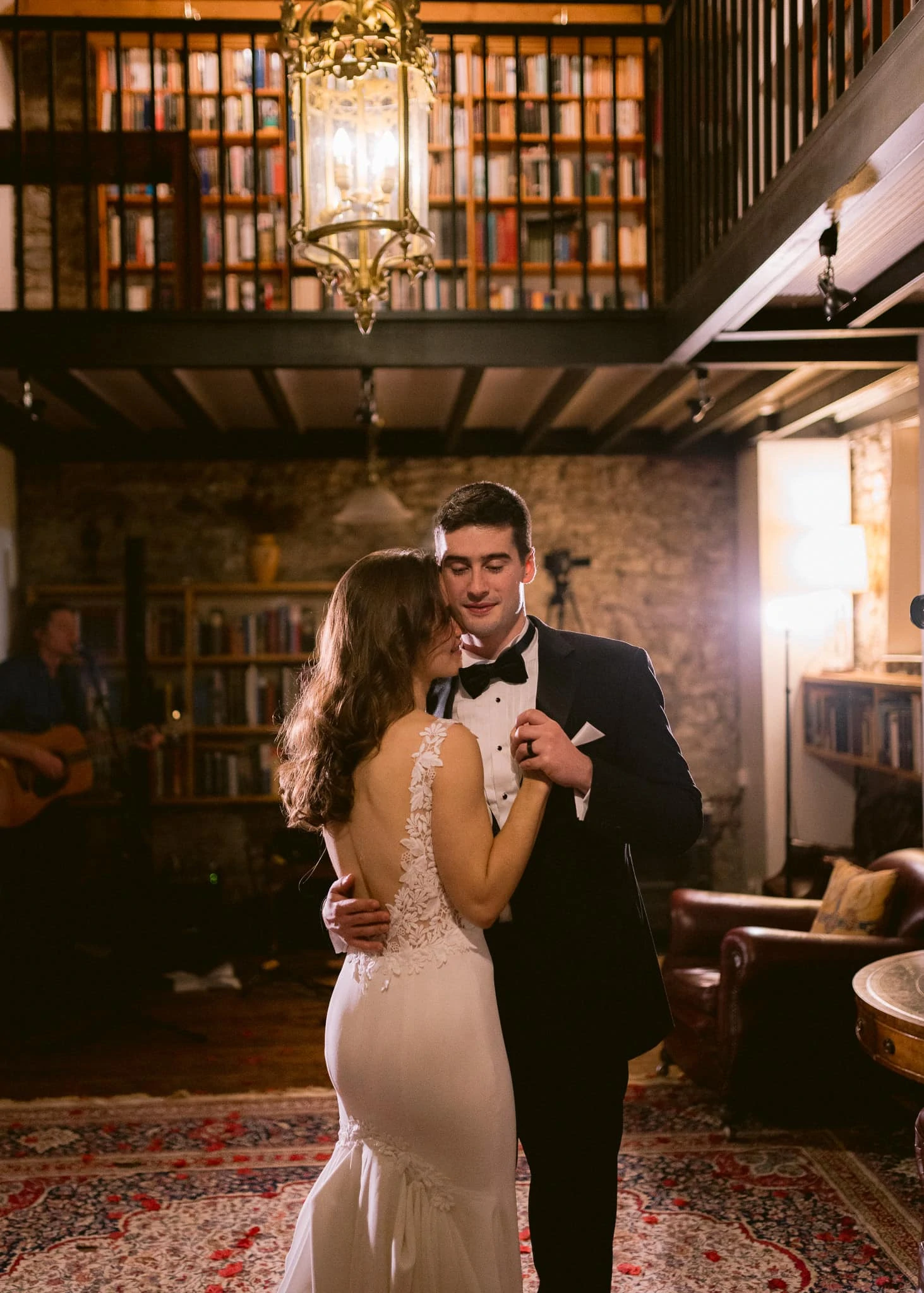 Roundwood-house-Wedding-first-Dance